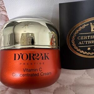 Prestige Vitamin C Concentrated Cream - Orange and Silver